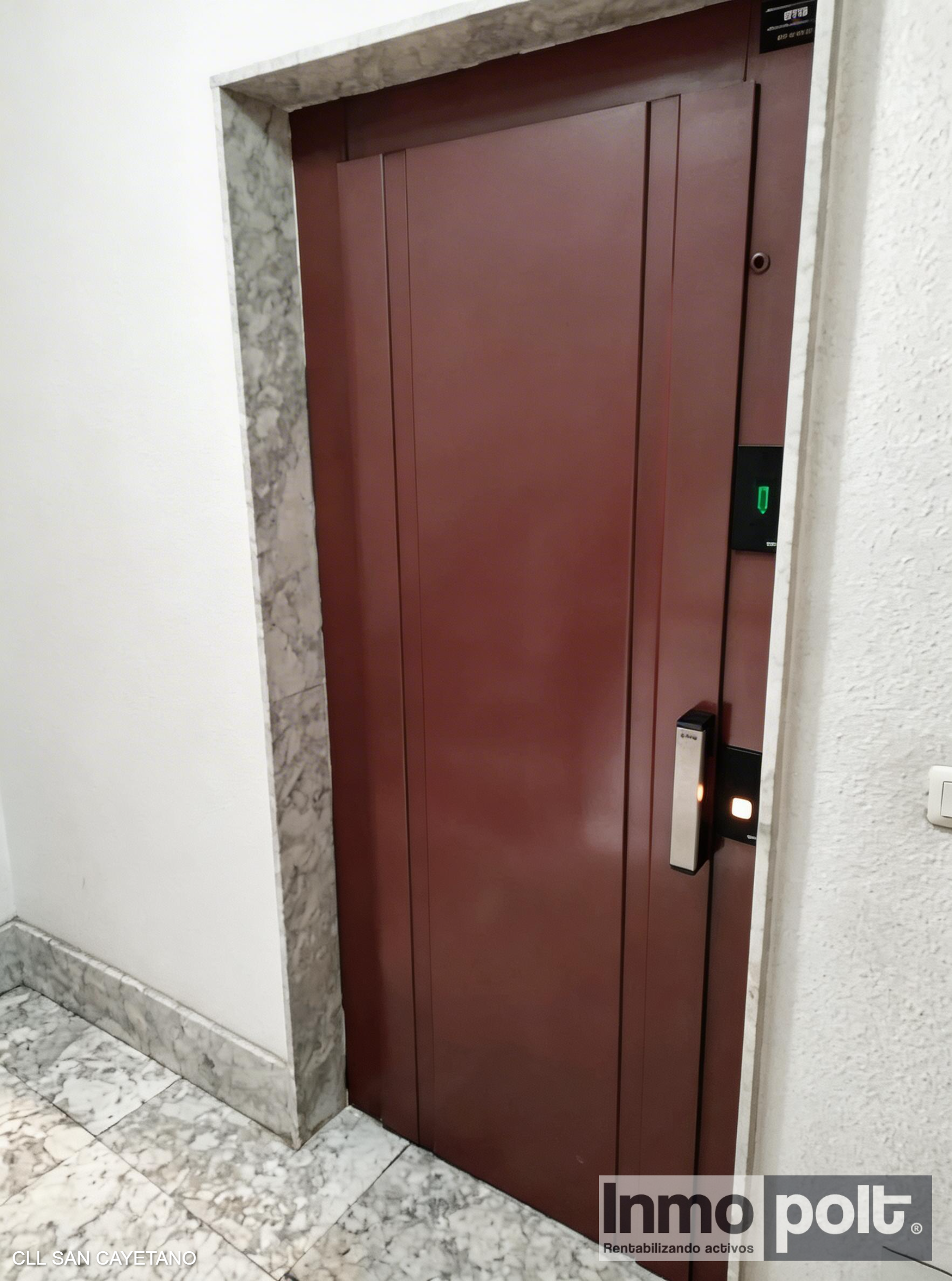 49520_CLL SAN CAYETANO (9)-inmoedit.jpg